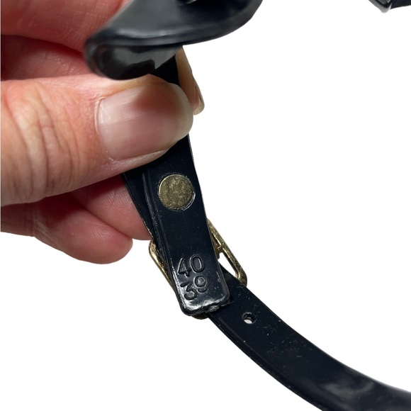 Valentino Garavani | Rockstud PVC Jelly Sandals in Black 40 - Picture 8 of 8